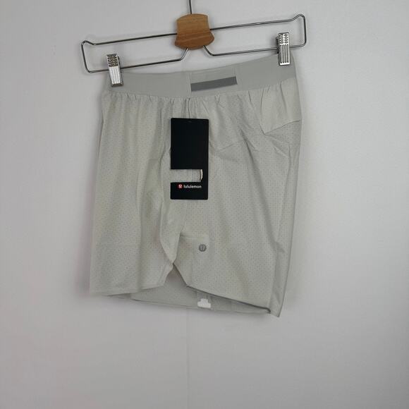Lululemon Fast and Free Linerless Short 6" L - Picture 1 of 10